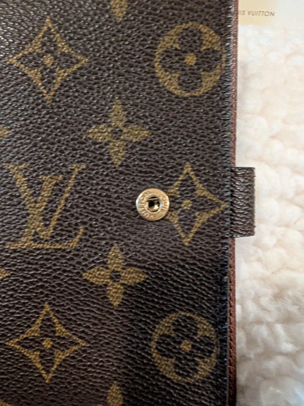 (SOLD) Louis Vuitton Monogram Brown Canvas Agenda/Passport Holder - Picture 11 of 12